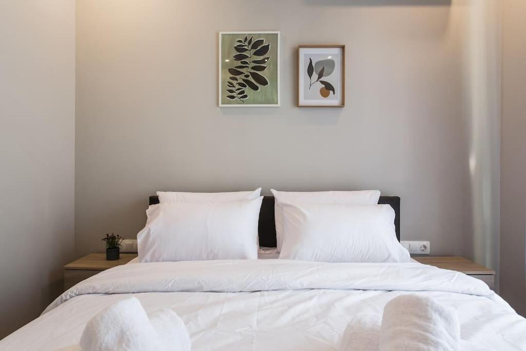 Piraeus Deluxe 2Bdr Apt - Near Metro And Port Eksteriør bilde